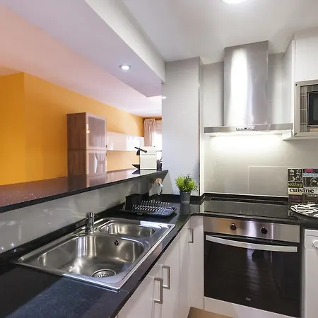 Apartment Lets Holidays Carbonera 2 *